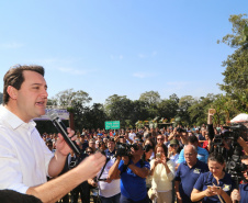 O governador Carlos Massa Ratinho Junior e o prefeito de Guaratuba, Roberto Justus, inauguraram a ponte sobre o Rio Cubatão, em Guaratuba. Foto:Gilson Abreu/AEN