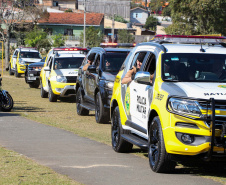 A Polícia Militar realizou duas novas edições da operação Tático Móvel na semana passada em Curitiba. O trabalho preventivo de segurança teve mais de 1,8 mil pessoas e 665 veículos abordados, com 16 prisões e 187 autos de infração lavrados. As ações envolveram 550 policiais entre quinta-feira (15) e sexta-feira (16/08).