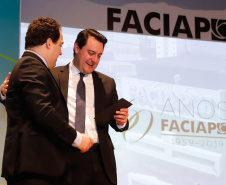 O governador Carlos Massa Ratinho Junior participa da abertura do III Forum Gestão Pública FACIAP, Caminhos do Crescimento.