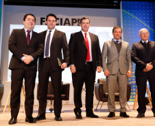 O governador Carlos Massa Ratinho Junior participa da abertura do III Forum Gestão Pública FACIAP, Caminhos do Crescimento.
