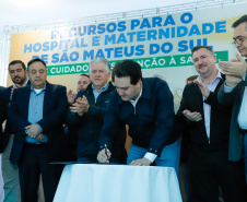 O governador Carlos Massa Ratinho Junior autorizou nesta quinta-feira (22) o início das obras do Hospital e Maternidade Dr. Paulo Fortes, em São Mateus do Sul. A iniciativa é parte do programa estadual de regionalização da Saúde, que tem como objetivo construir centros de especialidades em diversas regiões do Estado.