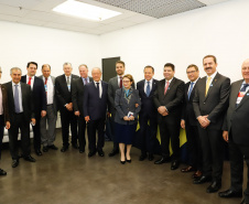 O governador Carlos Massa Ratinho Junior defendeu nesta terça-feira (27), na abertura do Salão Internacional de Avicultura e Suinocultura (Siavs), em São Paulo, que o Brasil deve reforçar a imagem de grande produtor global de alimentos e reafirmou a necessidade da industrialização da produção agropecuária para agregar mais valor aos produtos do campo.