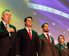 O governador Carlos Massa Ratinho Junior defendeu nesta terça-feira (27), na abertura do Salão Internacional de Avicultura e Suinocultura (Siavs), em São Paulo, que o Brasil deve reforçar a imagem de grande produtor global de alimentos e reafirmou a necessidade da industrialização da produção agropecuária para agregar mais valor aos produtos do campo.