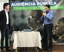 A terceira audiência pública do Plano Plurianual 2020-2023 foi realizada nesta terça-feira (27) em Apucarana e teve participação de representantes da sociedade civil, autoridades, lideranças de diversos segmentos, do setor produtivo, acadêmicos, diretores e professores de instituições de ensino superior da região do Vale do Ivaí. O encontro reuniu aproximadamente 150 pessoas no Salão Nobre da prefeitura. Foto: Divulgação/SEPL
