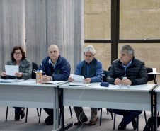 A criação de uma rede de profissionais para ampliar e qualificar o trabalho de assistência técnica e extensão rural, sobretudo para os pequenos agricultores, começou a ser traçada em um seminário promovido nesta semana, na sede do Emater, em Curitiba