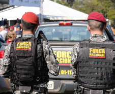 O governador Carlos Massa Ratinho Junior participa  nesta sexta-feira (30)  do projeto Em Frente Brasil - Programa Nacional de Enfrentamento à Criminalidade Violenta, criado pelo Ministério da Justiça e Segurança Pública no Parque São José em São José dos Pinhais.  30/08/2019 -Foto: Geraldo Bubniak/AEN