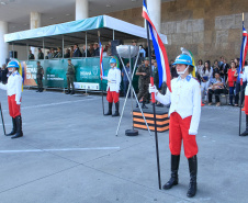 Solenidade de abertura das comemorações da Semana da Pátria 2019. O evento ocorreu no estacionamento do Palácio Iguaçu, em Curitiba, com a participação do governador Carlos Massa Ratinho Junior e comandantes das Forças Armadas, da Polícia Militar do Paraná e da Liga de Defesa Nacional.Foto:  Valdelino Pontes
