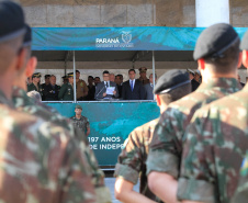 Solenidade de abertura das comemorações da Semana da Pátria 2019. O evento ocorreu no estacionamento do Palácio Iguaçu, em Curitiba, com a participação do governador Carlos Massa Ratinho Junior e comandantes das Forças Armadas, da Polícia Militar do Paraná e da Liga de Defesa Nacional.Foto:  Valdelino Pontes