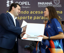 O governador Carlos Massa Ratinho Junior anunciou nesta segunda-feira (02), no Palácio Iguaçu, a nova fase do programa de apoio à formação de atletas olímpicos. Patrocinado pela Copel, o ?Geração Olímpica? é o maior programa de bolsa-atleta do País. Curitiba,02/09/2019 Foto:Jaelson Lucas / AEN