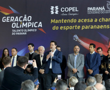 O governador Carlos Massa Ratinho Junior anunciou nesta segunda-feira (02), no Palácio Iguaçu, a nova fase do programa de apoio à formação de atletas olímpicos. Patrocinado pela Copel, o ?Geração Olímpica? é o maior programa de bolsa-atleta do País. Curitiba,02/09/2019 Foto:Jaelson Lucas /AEN