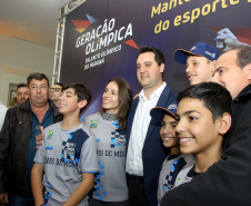 O governador Carlos Massa Ratinho Junior anunciou nesta segunda-feira (02), no Palácio Iguaçu, a nova fase do programa de apoio à formação de atletas olímpicos. Patrocinado pela Copel, o ?Geração Olímpica? é o maior programa de bolsa-atleta do País. Curitiba,02/09/2019 Foto:Jaelson Lucas / ANE