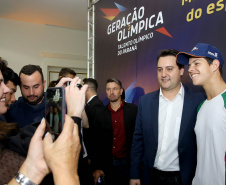 O governador Carlos Massa Ratinho Junior anunciou nesta segunda-feira (02), no Palácio Iguaçu, a nova fase do programa de apoio à formação de atletas olímpicos. Patrocinado pela Copel, o ?Geração Olímpica? é o maior programa de bolsa-atleta do País. Curitiba,02/09/2019 Foto:Jaelson Lucas / ANE