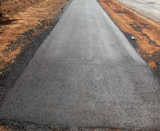 O Governo do Estado está investindo R$ 74,4 milhões em obras de rodovias da região Noroeste. Estão em andamento a duplicação da PR-323, de Paiçandu até Doutor Camargo, e a construção de uma ciclovia no município de Terra Boa, na PR-082. As obras são executadas pelo Departamento de Estradas de Rodagem do Paraná (DER-PR). Foto: Divulgação/DER