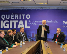 O  vice governador Darci Piana participa nesta segunda-feira (02) da apresentação da consolidação do Inquérito Digital Paraná. Com este sistema, que já foi implantado, todas as etapas dos inquéritos policiais passam a ser digitais, garantindo mais agilidade e economia.   02/09/2019 -Foto: Geraldo Bubniak/AEN