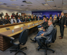 O  vice governador Darci Piana participa nesta segunda-feira (02) da apresentação da consolidação do Inquérito Digital Paraná. Com este sistema, que já foi implantado, todas as etapas dos inquéritos policiais passam a ser digitais, garantindo mais agilidade e economia.   02/09/2019 -Foto: Geraldo Bubniak/AEN