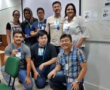 Assoreamento. Este foi o impacto/desafio que a equipe vencedora do 1o. Hackathon Ambiental de Londrina propôs solucionar. A maratona de desenvolvimento tecnológico, realizada pela Companhia de Saneamento do Paraná (Sanepar), Faculdade Pitágoras e Universidade Tecnológica Federal do Paraná (UTFPR), envolveu 100 alunos das diferentes habilitações em Engenharia das duas instituições de ensino no último fim de semana. Foto: Divulgação/Sanepar