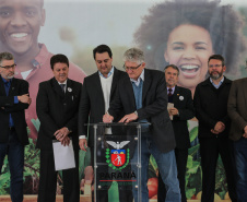 O governador Carlos Massa Ratinho Junior lança nesta terça-feira (03) o Programa de Apoio ao Cooperativismo da Agricultura Familiar no Palácio Iguaçu.   03/09/2019 - Foto: Geraldo Bubniak/AEN