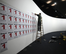 Montagem da 14ª  Bienal Iinetrnacional de Arte Comtemporâneade Curitiba no Museu Oscar Niemeyer(MON).Curitiba, 16 de setembro de 2019.Foto: Kraw Penas/SECC