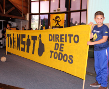 Palestras, blitzes educativas e uma megaoperação voltada à educação no trânsito em todo o Estado serão as principais ações da Polícia Militar durante a Semana Nacional de Trânsito. O evento que marcou a abertura das atividades aconteceu nesta quarta-feira (18), no Salão de Atos do Parque Barigui, em Curitiba, e contou com a participação de órgãos e entidades ligados ao trânsito.Foto: Divulgação/SESP