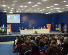 Cerca de 500 profissionais da área da saúde participam nesta quinta e sexta (19 e 20) do I Seminário Integrado de Qualidade e Segurança do Paciente, organizado pela Secretaria Estadual da Saúde, com apoio do Conselho Regional de Enfermagem do Paraná e Unibrasil. Foto: Américo Antonio/SESA