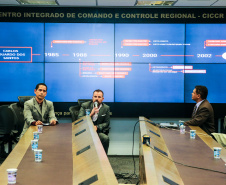 Coletiva de imprensa do secretário da Segurança Pública, coronel Rômulo Marinho Soares, acompanhado do Delegado Geral Adjunto Riad Braga Farhat  e do delegado Marcos Fernando da Silva Fontes, sobre a integração da base de dados entre Paraná, São Paulo e Brasília que permitiu a identificação de uma pessoa suspeita da morte da menina Raquel Genofre,  nesta quinta-feira (19). Curitiba, 19/04/2019 - Foto: Geraldo Bubniak/AEN