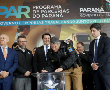 O Governo do Paraná apresentou nesta segunda-feira (23), em evento com o governador Carlos Massa Ratinho Junior, no Palácio Iguaçu, a carteira de projetos de parcerias público-privadas (PPP). Serão apresentados projetos previstos, com estimativas de prazos, investimentos e um quadro com a evolução do planejamento de cada um. Curitiba,23/09/2019 Foto:Jaelson Lucas / AEN