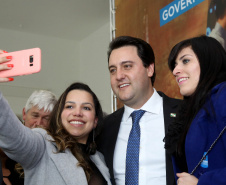 O Governo do Paraná apresentou nesta segunda-feira (23), em evento com o governador Carlos Massa Ratinho Junior, no Palácio Iguaçu, a carteira de projetos de parcerias público-privadas (PPP). Serão apresentados projetos previstos, com estimativas de prazos, investimentos e um quadro com a evolução do planejamento de cada um. Curitiba,23/09/2019 Foto:Jaelson Lucas / AEN
