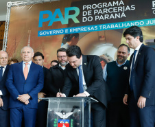 O Governo do Paraná iniciou nesta segunda-feira (23) o processo de Parcerias Público-Privadas (PPPs) com a formalização de três projetos