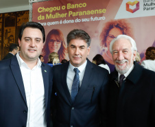 O governador Carlos Massa Ratinho Junior apresentou nesta terça-feira (24) o programa Banco da Mulher Paranaense, iniciativa do Governo do Estado para incentivar o empreendedorismo feminino em todos os setores econômicos, visando gerar mais emprego e renda no Estado.