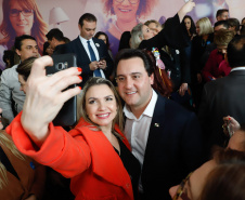O governador Carlos Massa Ratinho Junior apresentou nesta terça-feira (24) o programa Banco da Mulher Paranaense, iniciativa do Governo do Estado para incentivar o empreendedorismo feminino em todos os setores econômicos, visando gerar mais emprego e renda no Estado.