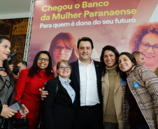 O governador Carlos Massa Ratinho Junior apresentou nesta terça-feira (24) o programa Banco da Mulher Paranaense, iniciativa do Governo do Estado para incentivar o empreendedorismo feminino em todos os setores econômicos, visando gerar mais emprego e renda no Estado.