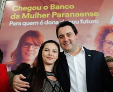 O governador Carlos Massa Ratinho Junior apresentou nesta terça-feira (24) o programa Banco da Mulher Paranaense, iniciativa do Governo do Estado para incentivar o empreendedorismo feminino em todos os setores econômicos, visando gerar mais emprego e renda no Estado.
