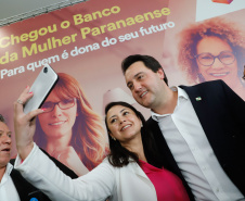 O governador Carlos Massa Ratinho Junior apresentou nesta terça-feira (24) o programa Banco da Mulher Paranaense, iniciativa do Governo do Estado para incentivar o empreendedorismo feminino em todos os setores econômicos, visando gerar mais emprego e renda no Estado.