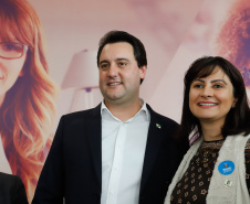 O governador Carlos Massa Ratinho Junior apresentou nesta terça-feira (24) o programa Banco da Mulher Paranaense, iniciativa do Governo do Estado para incentivar o empreendedorismo feminino em todos os setores econômicos, visando gerar mais emprego e renda no Estado.
