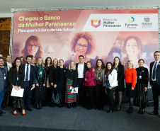 O governador Carlos Massa Ratinho Junior apresentou nesta terça-feira (24) o programa Banco da Mulher Paranaense, iniciativa do Governo do Estado para incentivar o empreendedorismo feminino em todos os setores econômicos, visando gerar mais emprego e renda no Estado.