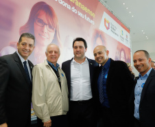 O governador Carlos Massa Ratinho Junior apresentou nesta terça-feira (24) o programa Banco da Mulher Paranaense, iniciativa do Governo do Estado para incentivar o empreendedorismo feminino em todos os setores econômicos, visando gerar mais emprego e renda no Estado.