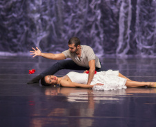 Balé Teatro Guaíra viaja para apresentar coreografias da Mostra de Repertório. Foto: Maringas Maciel/CCTG