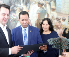 Governador Carlos Massa Ratinho Junior recebeu pastores da diretoria da Convenção das Igrejas Assembléia de Deus no Paraná.Foto Gilson Abreu/ANP