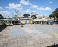 Obras de melhoria no Colégio Estadual Júlia Wanderley no Batel em Curitiba. 30/09/2019  -  Foto: Geraldo Bubniak/AEN