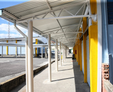 Obras de melhoria no Colégio Estadual Júlia Wanderley no Batel em Curitiba. 30/09/2019  -  Foto: Geraldo Bubniak/AEN
