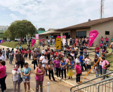 Começou nesta quarta-feira (2) em Coronel Domingo Soares e Cândido de Abreu o Paraná Rosa, campanha que vai passar por 43 municípios do Estado levando ações de prevenção e promoção do cuidado integral à saúde das mulheres. Foto: Divulgação/SESA