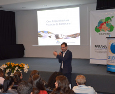 A Divisão de Resíduos Sólidos da Secretaria de Estado do Desenvolvimento Sustentável e do Turismo promoveu encontro nessa quarta-feira (02), em Curitiba, um encontro para discutir os principais avanços, projetos e dificuldades na área de resíduos sólidos no Paraná