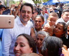 Londrina e outros sete municípios do Norte do Paraná terão R$ 29,8 milhões para fazer investimentos em escolas, ruas, centro cultural e compra de equipamentos. O governador Carlos Massa Ratinho Junior esteve nesta quinta-feira (03) em Londrina, onde recebeu os prefeitos e autorizou as licitações e homologações dos projetos.