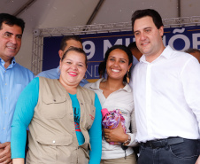 Londrina e outros sete municípios do Norte do Paraná terão R$ 29,8 milhões para fazer investimentos em escolas, ruas, centro cultural e compra de equipamentos. O governador Carlos Massa Ratinho Junior esteve nesta quinta-feira (03) em Londrina, onde recebeu os prefeitos e autorizou as licitações e homologações dos projetos.
