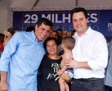 Londrina e outros sete municípios do Norte do Paraná terão R$ 29,8 milhões para fazer investimentos em escolas, ruas, centro cultural e compra de equipamentos. O governador Carlos Massa Ratinho Junior esteve nesta quinta-feira (03) em Londrina, onde recebeu os prefeitos e autorizou as licitações e homologações dos projetos.