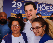 Londrina e outros sete municípios do Norte do Paraná terão R$ 29,8 milhões para fazer investimentos em escolas, ruas, centro cultural e compra de equipamentos. O governador Carlos Massa Ratinho Junior esteve nesta quinta-feira (03) em Londrina, onde recebeu os prefeitos e autorizou as licitações e homologações dos projetos.