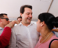 Londrina e outros sete municípios do Norte do Paraná terão R$ 29,8 milhões para fazer investimentos em escolas, ruas, centro cultural e compra de equipamentos. O governador Carlos Massa Ratinho Junior esteve nesta quinta-feira (03) em Londrina, onde recebeu os prefeitos e autorizou as licitações e homologações dos projetos.
