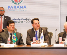 O governador Carlos Massa Ratinho Junior abriu nesta sexta-feira (04) a reunião do Conselho Nacional dos Secretários de Estado da Justiça, da Cidadania, Direitos Humanos e Administração Penitenciária (Consej), realizada no Palácio Iguaçu, em Curitiba. 