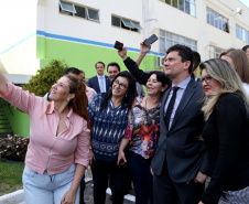 O governador Carlos Massa Ratinho Junior e o ministro da Justiça e Segurança Pública, Sergio Moro,  durante reunião com o prefeito de São José dos Pinhais, Toninho Fenelon, e os comandos das equipes de segurança da União, estados e município que atuam em conjunto no projeto-piloto iniciado pelo Ministério em 30 de agosto. Foto: José Fernando Ogura/AEN