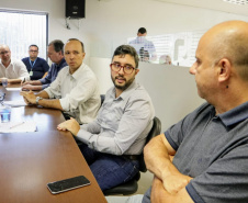 O Conselho da Autoridade Portuária de Antonina retomou, nesta sexta-feira (4), as reuniões periódicas que discutem temas envolvendo o porto, empresas do setor e o crescimento da cidade. Os encontros não aconteciam há quase dois anos e a partir de agora deverão ser trimestrais.Foto: Claudio Neves/Portos do Paraná